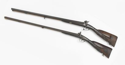Deux fusils de chasse à percussion à capsule,...