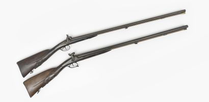 Deux fusils de chasse à percussion à capsule,...