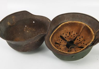 Two German helmets, type 35.

- one complete,...
