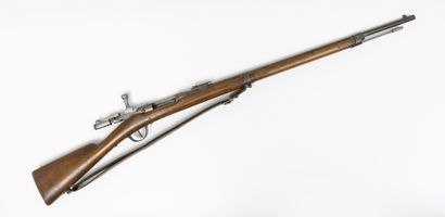 Fabrication pour le commerce
Military rifle...