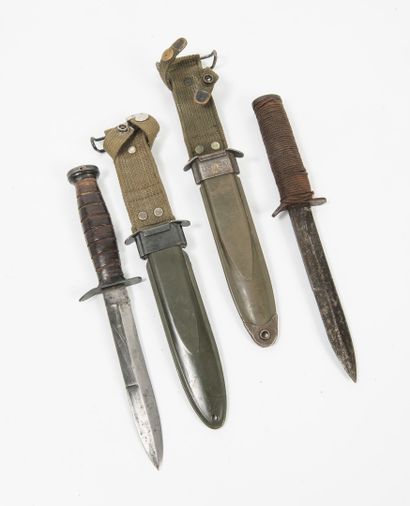 Two combat daggers:

- one mod. USM8-A1.

Restored...