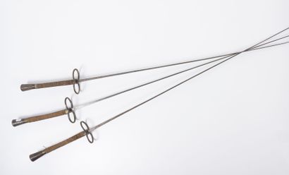 KLINGENTHAL - BROCHETIN - BRUNON
Trois fleurets...
