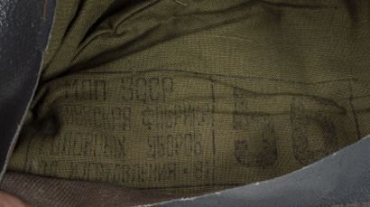 U.R.S.S., seconde moitié du XXème siècle
Béret...