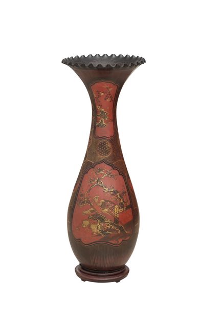 JAPON, époque Meiji (1868-1912)
A large baluster...