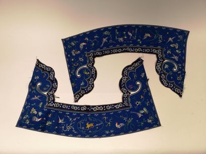 CHINE, début du XXème siècle
- Blue silk...
