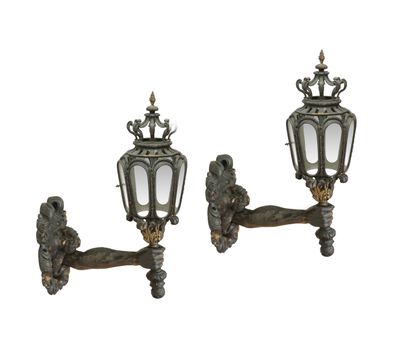 
Paire de grandes lanternes d'applique en...