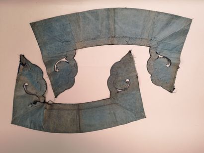 CHINE, début du XXème siècle
- Blue silk...