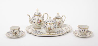 Porcelain cabaret in the Sèvres style, including...
