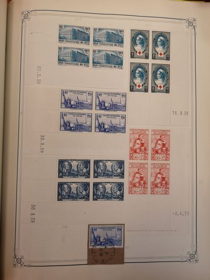 TOUS PAYS
Set of stamps, contained in 3 albums...