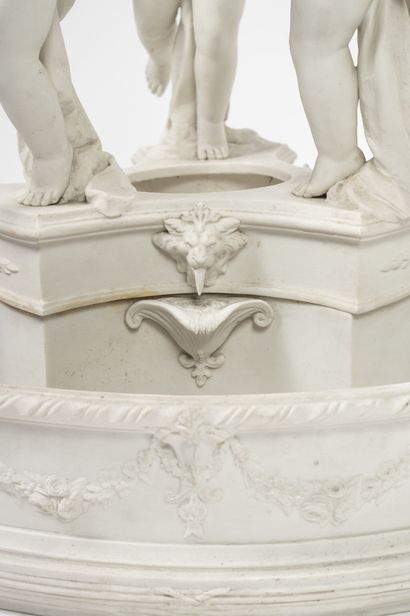 A table top forming an oval jardinière in...