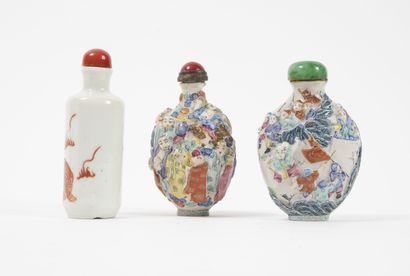 CHINE, XXème isècle
Three white porcelain...
