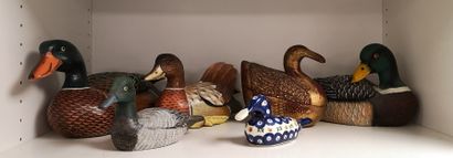 Set of 6 decorative ducks in resin, wood...
