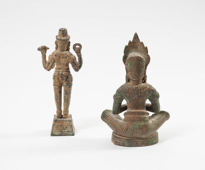 CAMBODGE, XXème siècle
Two bronze subjects...