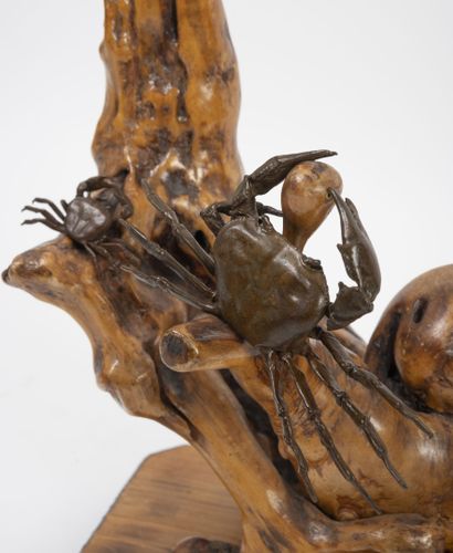 JAPON, XXème siècle
Tree with crabs. 

Polished...