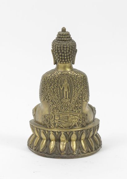 BIRMANIE ou CHINE, XXème siècle
Buddha. 

Three...
