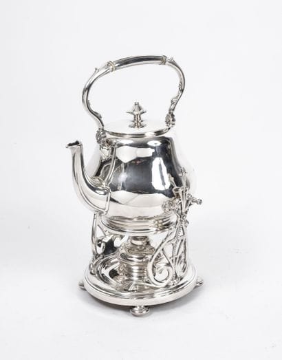 CHRISTOFLE
Tea fountain in silver plated...