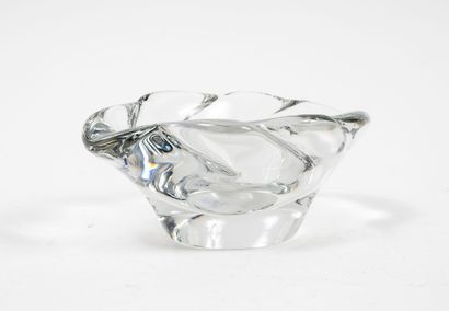 DAUM, France
Coupe en verre en forme libre...