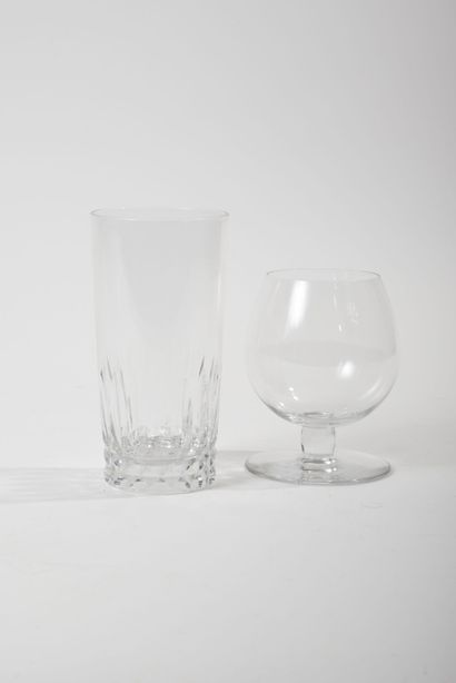 BACCARAT
8 orangeade glasses.

In cut crystal.

Signed...