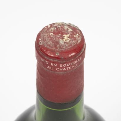 CHÂTEAU LES ORMES DE PEZ
1 magnum, 1971.

Saint...