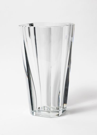 BACCARAT
A colourless cut crystal vase, octagonal...