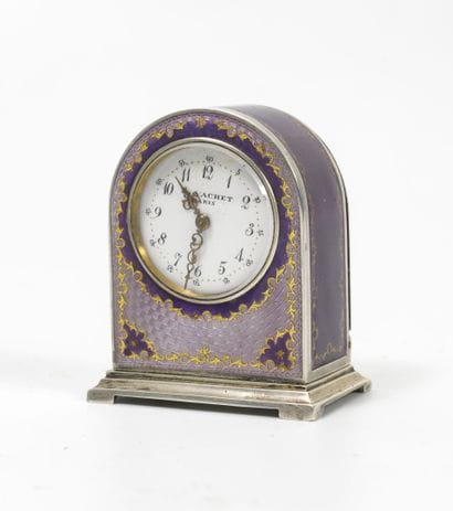 VACHET, Paris

Desk clock, silver (min. 800)...