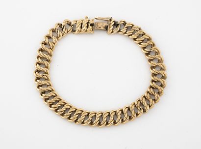 Bracelet in yellow gold (750) with American...