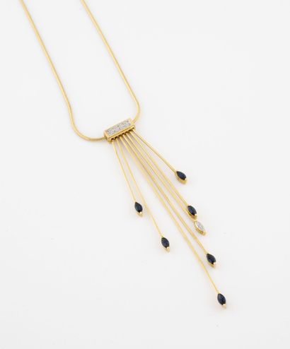 Modernist necklace in yellow gold (750) with...