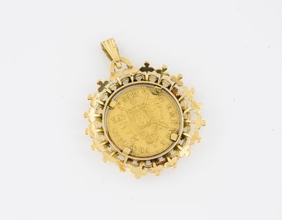 Yellow gold (750) openwork pendant holding...