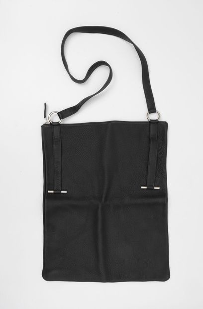HERMES
Sac souple en veau taurillon clémence...