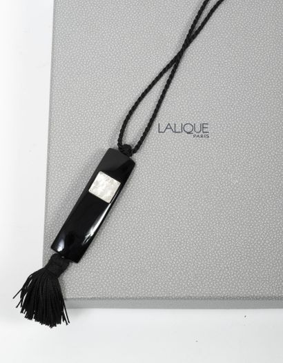 LALIQUE FRANCE
Pendentif 