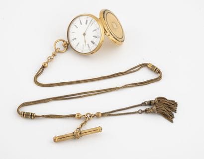 Yellow gold (750) collar watch.

Back cover...