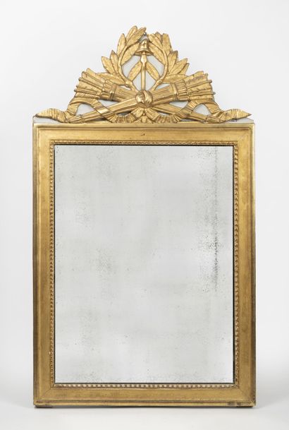 FRANCE, XIXEME SIECLE
Miroir rectangulaire...