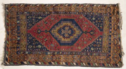 TURQUIE, Yahyali, XXème siècle
Tapis en laine...