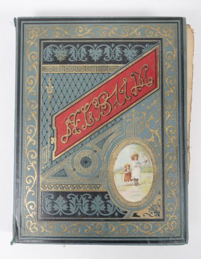 Album de collections

Containing advertising...