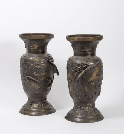 JAPON, début du XXème siècle
A pair of bronze...