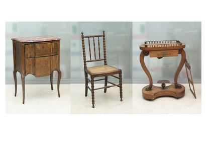 FRANCE, XIXEME SIECLE
Trois petits meubles...