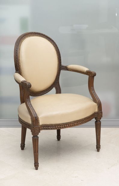 France, fin du XVIIIème siècle
Paire de fauteuils...