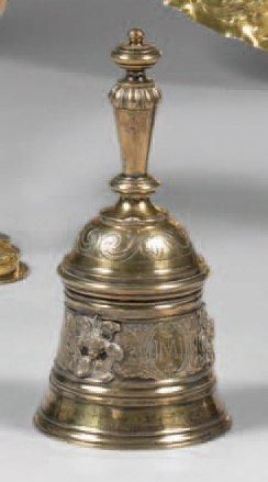 Clochette d'autel en argent doré mouluré,...