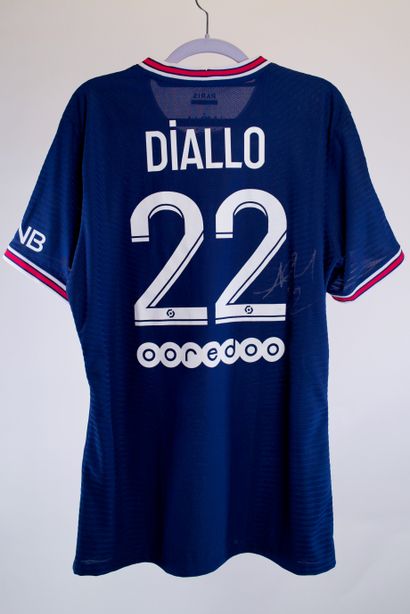 Abdou Diallo

PSG Home 2021-22 match shirt...