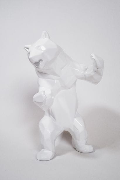 Richard Orlinski

30cm Bear white resin sculpture

sold...