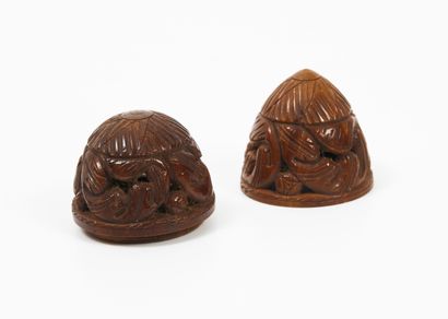 Boîte à chapelet ovoïde en noix de corozo...