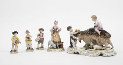 CAPODIMONTE & ALLEMAGNE
- Lot de trois sujets...