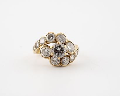 Yellow gold (750) ring set with brilliant-cut...