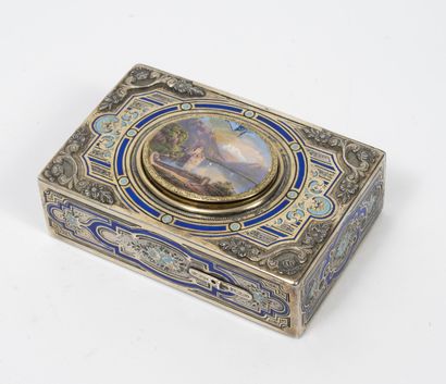France
Silver music box with singing bird...