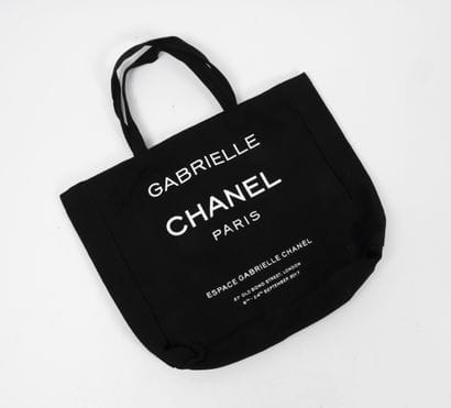 CHANEL
Tote-bag 