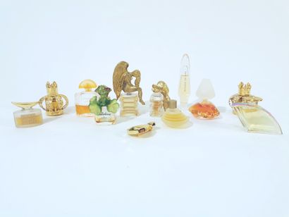 Lot of perfume bottles, eau de toilette and...