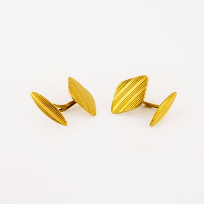 Paire de boutons de manchette en or jaune...