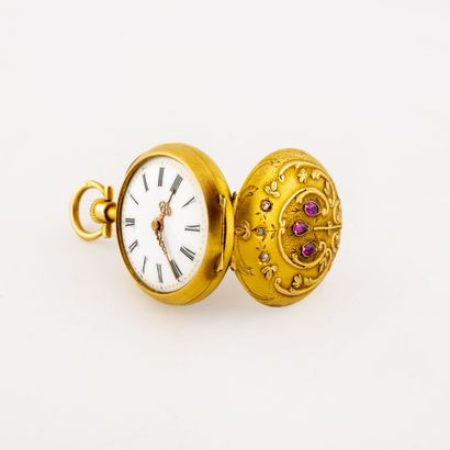 Montre de col en or jaune (750).

Couvercle...