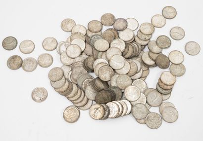 Lot de pièces de 5 francs argent. 

Poids...