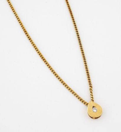 Yellow gold (750) chain link necklace with...